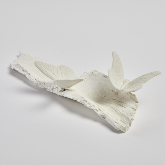 KUPU-KUPU | Decorative porcelain object