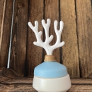 CORAL BLUE & WHITE | Porcelain and acacia wood fragrance diffuser vase