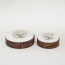 OKO | Decorative acacia wood box decorated with a ceramic flower