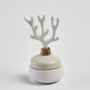 CORAL BEIGE & WHITE | Porcelain and acacia wood fragrance diffuser vase