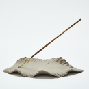 GREY LEAF | Ceramic incense holder