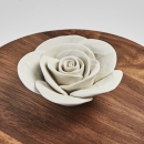 GABI | Boîte décorative en bois ornée d'une fleur en céramique