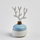 CORAL BLUE & WHITE | Porcelain and acacia wood fragrance diffuser vase